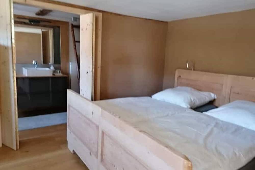 Ganze Wohnung, Fachwerk im Allgäu mit Bergblick in Alleinlage, gr. Garten & Sauna, Bodensee in Bad Wurzach, Region Bodensee-Oberschwaben