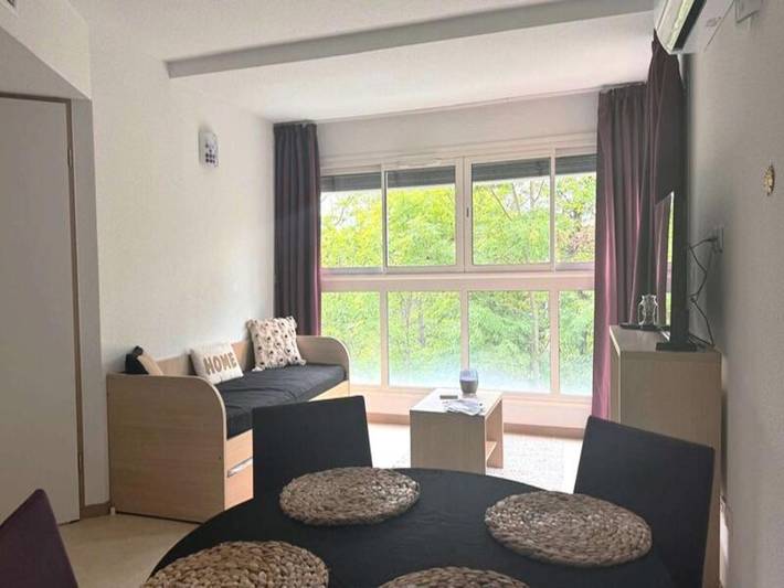 Gîte pour 4 personnes, avec piscine, adapté aux familles à Vernet-les-Bains - 2