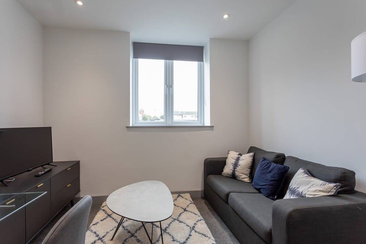 Entire apartment, Bright 1Br Apt in Hunslet, Near Leeds Centre in Leeds, West Yorkshire