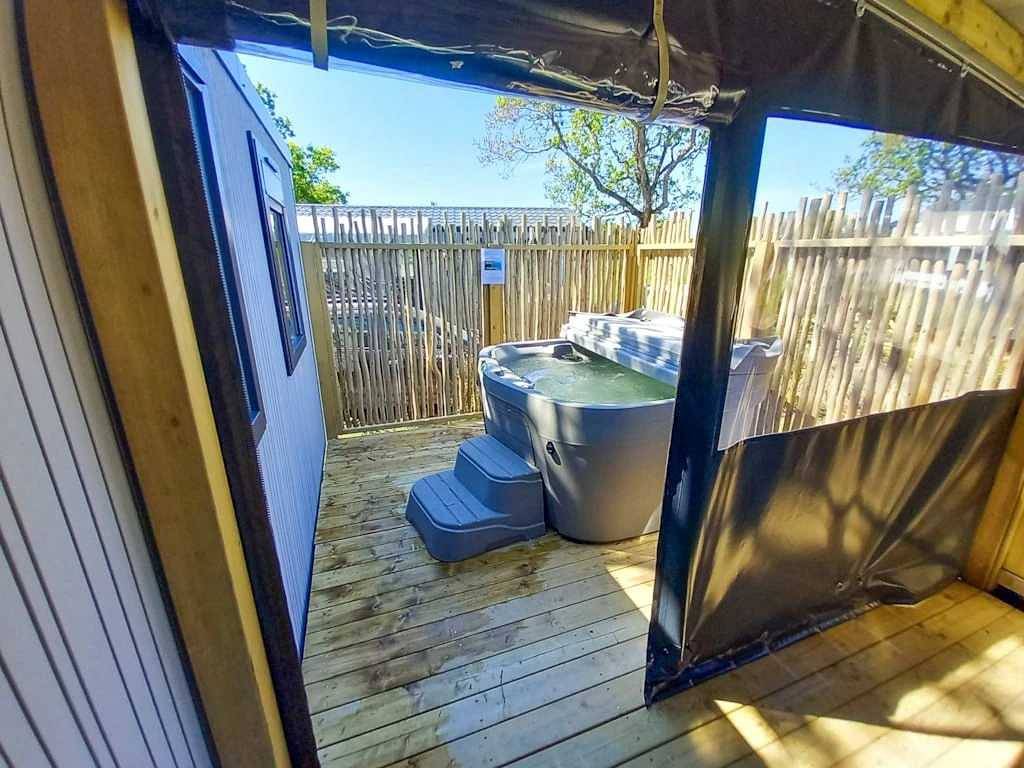 Camping 3 étoiles - Piscine - ccaaffb in Les Moutiers-en-Retz, Côte de Jade