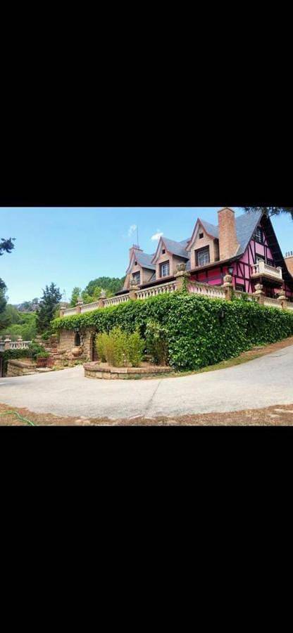 Casa rural para 11 personas, con jardín además de vistas y piscina, Se admiten mascotas en Cadalso de los Vidrios - 2