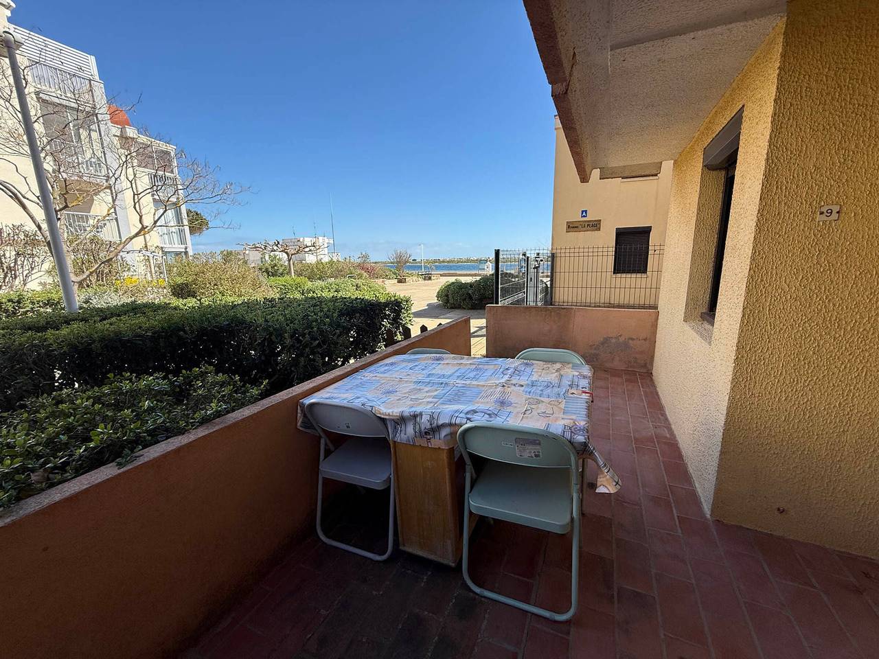 Ganze Wohnung, Gruissan: Gemütliche Wohnung für 6 Personen, 20m vom Strand in Gruissan (Ville), Gruissan