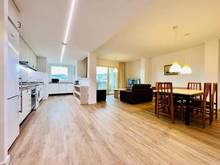 Appartement de vacances pour 7 personnes, avec vue et terrasse - 1