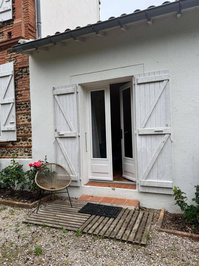 Gîte, avec Terrasse ainsi que Jardin et Piscine à Tournefeuille - 2
