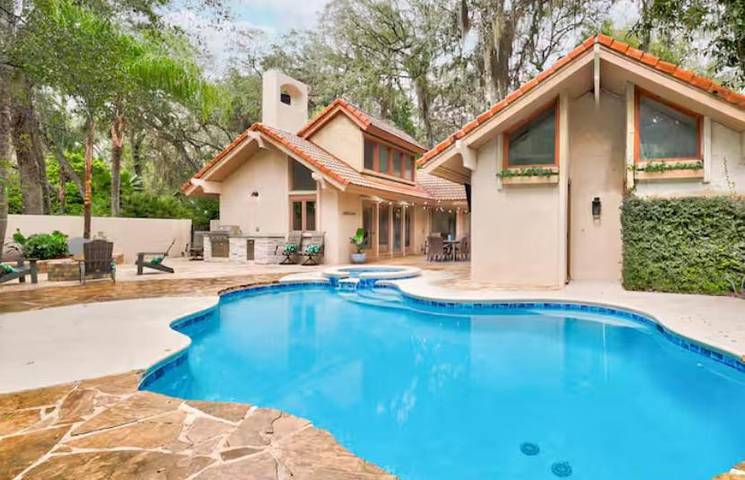 Dom dla 10 osób, z basen i widok oraz ogród, zwierzęta dozwolone w Amelia Island