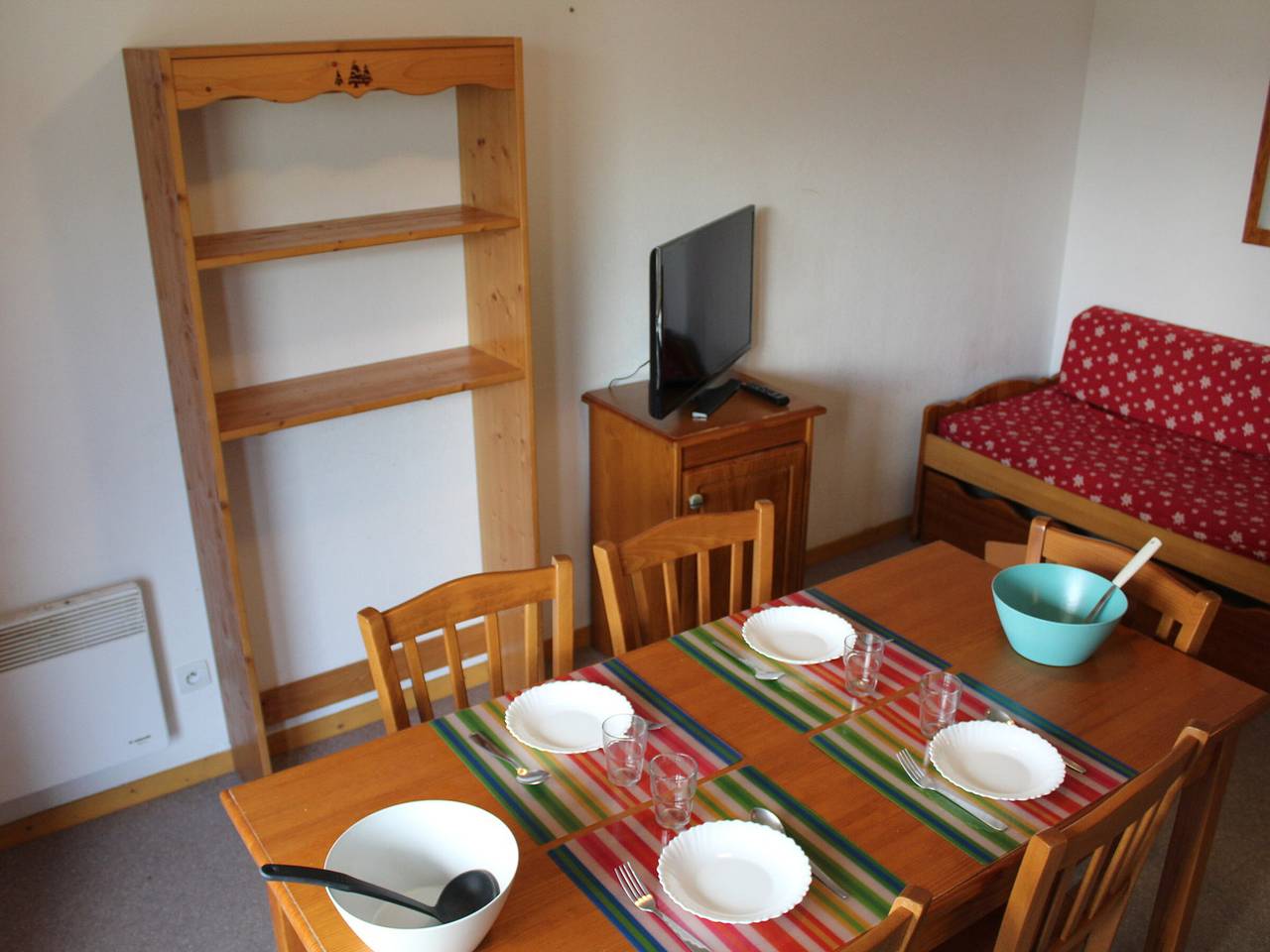 Ganze Wohnung, Apartment für 6 Pers. mit Südbalkon, 100m von den Pisten in Saint-Étienne-en-Dévoluy, Le Dévoluy
