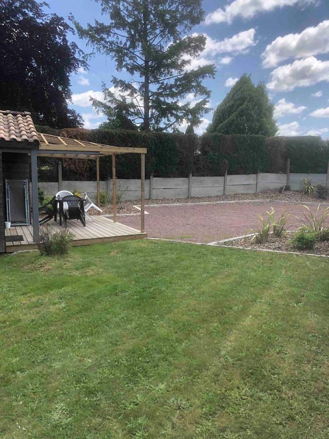 Location de vacances pour 4 personnes, avec terrasse et jardin à Les Epesses - 3