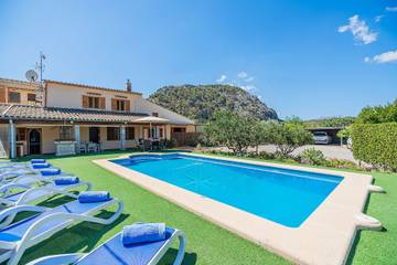 Villa in Pollença, Serra de Tramuntana für 6 