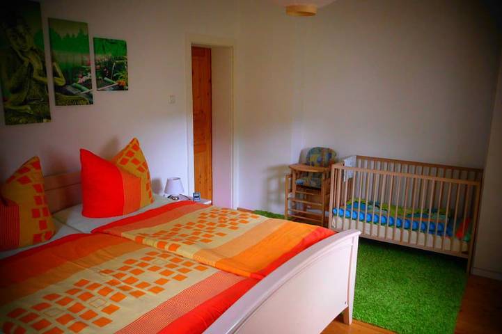 Ferienwohnung für 6 Personen, mit Balkon und Garten in Gelenau (Erzgebirge) - 2