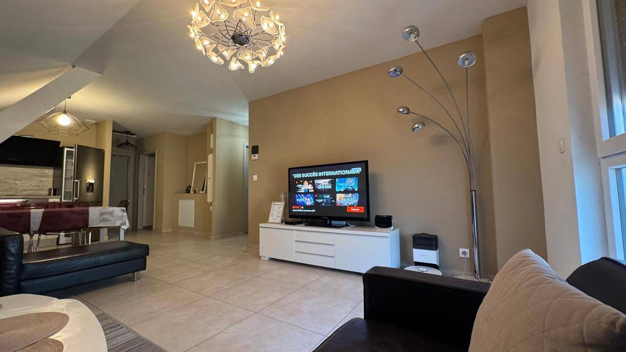 Appartement entier, Bes Apartment,, Attique neuf avec confort in Wittenheim, Région de Mulhouse