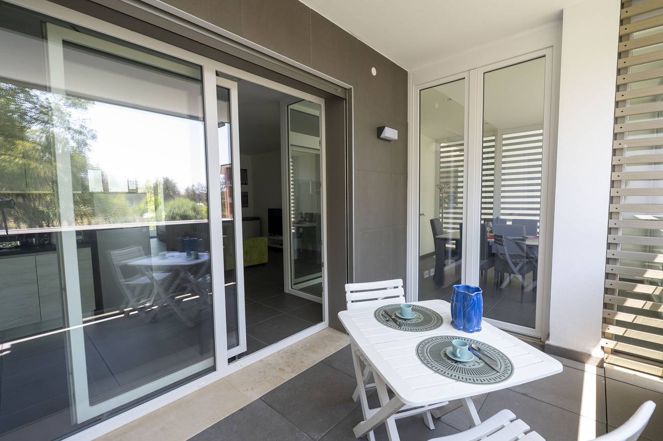 Geheel appartement, Modern Family 2 Br Apartment in Residential Area in Infernetto, Rome
