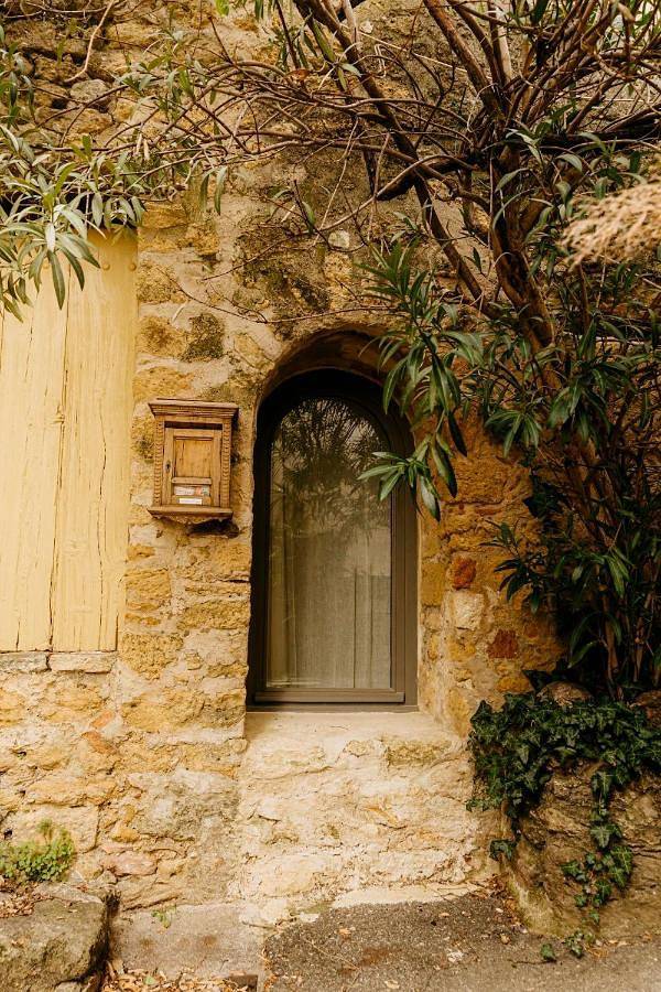 Two-Bedroom House in Lourmarin, Parc naturel régional du Luberon