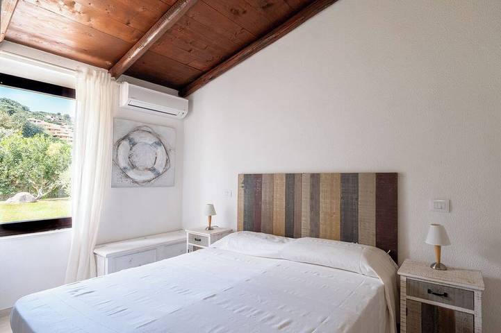 Casa Linda: 3-bedroom villa located at 100 meters from Costa Rei Beach. in Costa Rei, Muravera