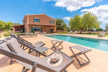 Villa in Búger, Mallorca Inselmitte für 8 