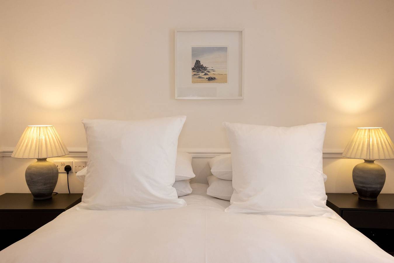 Entire apartment, 2 South Beach Court - Beach Front Apartment in Tenby, Pembrokeshire