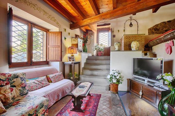 Casa vacanza per 5 persone, con Balcone e Terrazza nonché Giardino e Piscina a Aci Bonaccorsi
