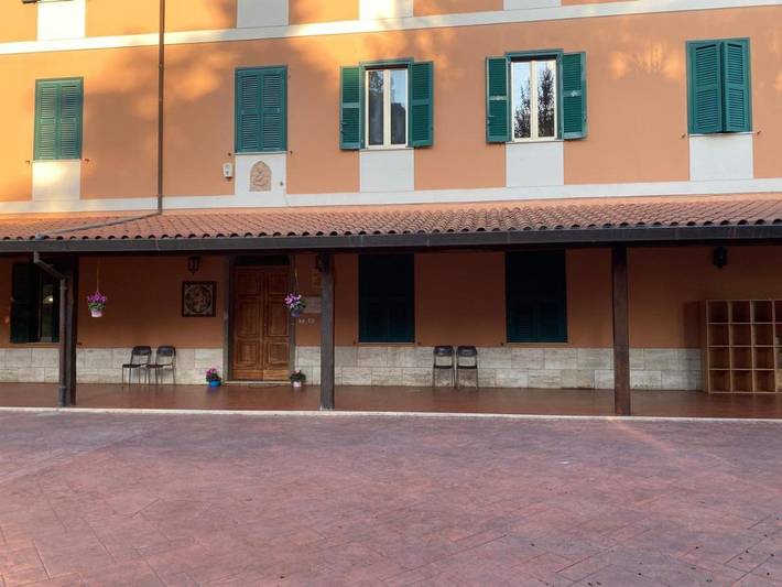 Ostello per 2 persone, con giardino e panorama in Velletri