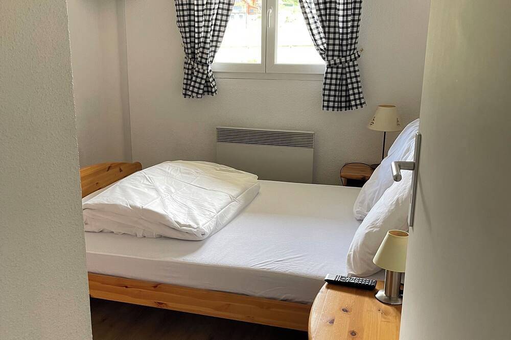 Appartement entier, ⛷️ Auron – T2 + cabine avec piscine chauffée & parking privé couvert in Auron, Saint-Étienne-de-Tinée