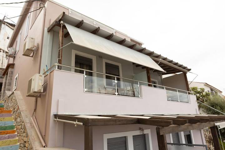 Gîte pour 4 personnes, avec balcon et vue dans Gytheion - 4