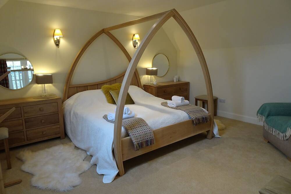 Entire apartment, A luxury converted School Room in Argyll & Bute