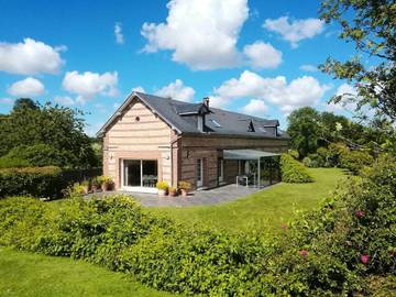 Gîte pour 8 personnes, avec vue et jardin à Saint-Aubin-Routot