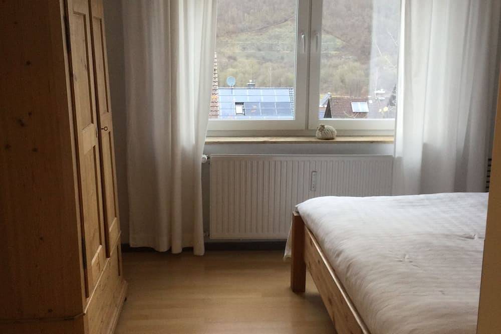 Ganze Wohnung, Ferienwohnung mit Blick auf die Harzer Berge in Bad Lauterberg, Harzvorland