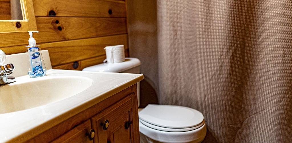 Beste Lage <1 Meile von Pkwy, 4 Master-Suiten, Whirlpool, Wifi, Spielzimmer, Pool in Pigeon Forge, Sevier County