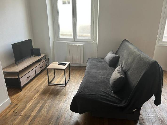 Gîte pour 4 personnes, avec terrasse à La Loupe