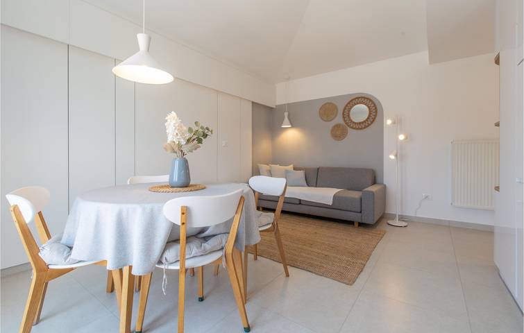 Apartamento vacacional entero, Apartamento de vacaciones para 4 personas con terraza in Izola, Riviera Eslovena