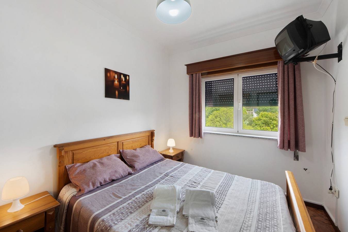 Camera 'Quarto 1 - Jorge Galinheiro' con vista sulle montagne, giardino in comune e Wi-Fi in Mamouros, Alva e Ribolhos, Distretto di Viseu