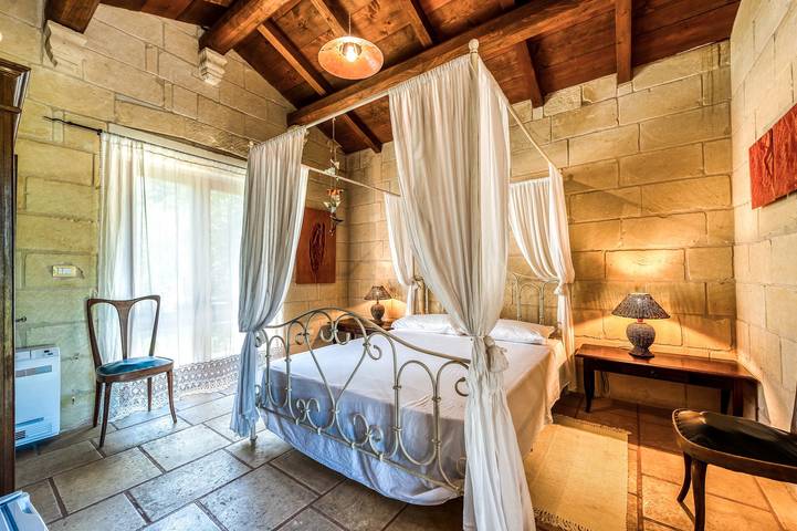 Room 'Masseria Copertini - Geco' with Wi-Fi and Air Conditioning in Vernole, Lecce Province