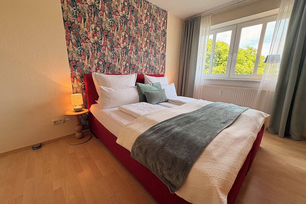 Ganze Wohnung, Ruhige Ferienwohnung mit Terrasse und Garten in Scheßlitz, Landkreis Bamberg