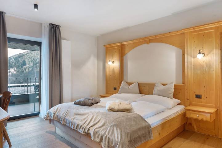 Hotel Murrer 3S Double Room 106 with Mountain View, Spa and Wellness Area in Sarnvalley, Sarntal Alperne