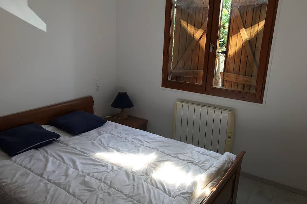 Petit coin de paradis au bord de l'eau in Sainte-Livrade-sur-Lot, Région de Villeneuve-sur-Lot