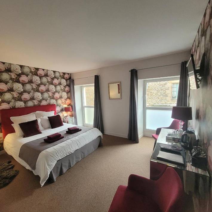 Location de vacances pour 2 personnes, avec Terrasse et Jardin à Évran