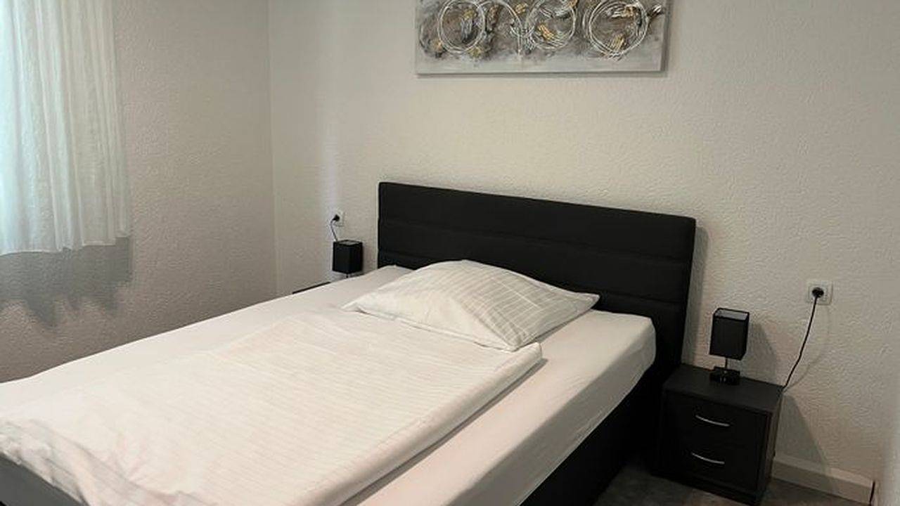 Einzelzimmer für 1 Person in Ludwigsburg in Ludwigsburg, Landkreis Ludwigsburg