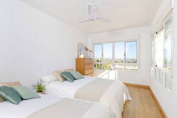 Villa für 16 Personen in El Barrio, Alicante, Bild 2