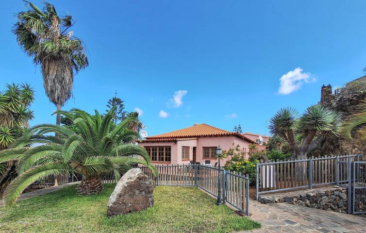 Villa pour 2 personnes, avec piscine et terrasse - 1