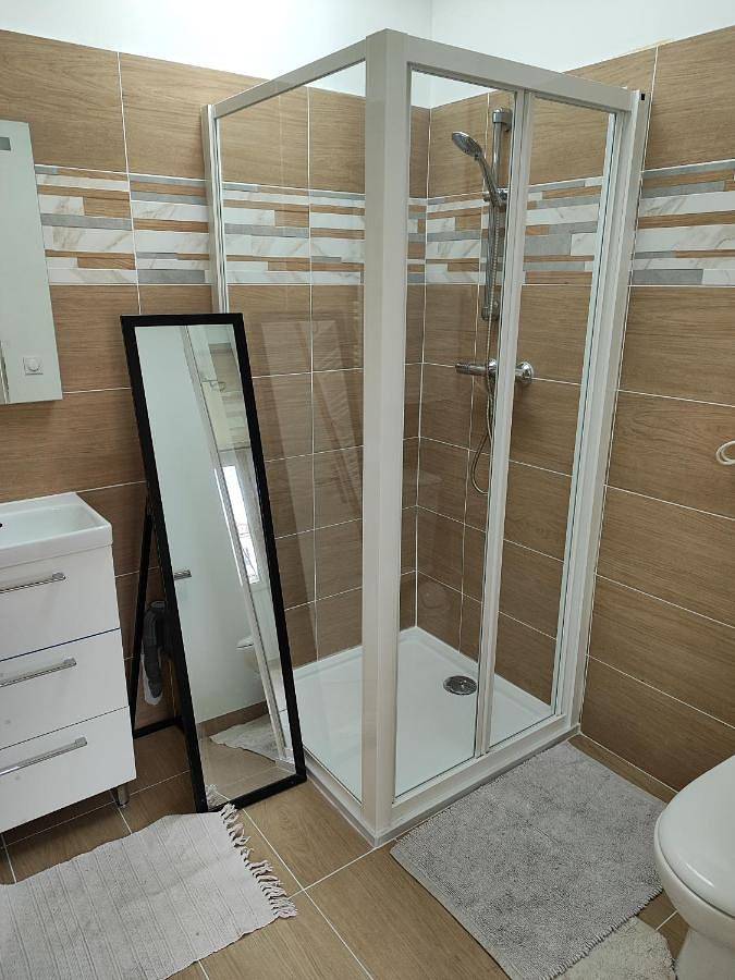 Gîte pour 2 personnes, avec jardin à Neuilly-Plaisance - 4