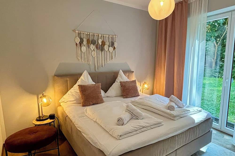 Ganze Wohnung, Barrierefrei · 3 Zi · Klinik & Terrasse · Parken in Bad Oeynhausen, Kreis Minden-Lübbecke