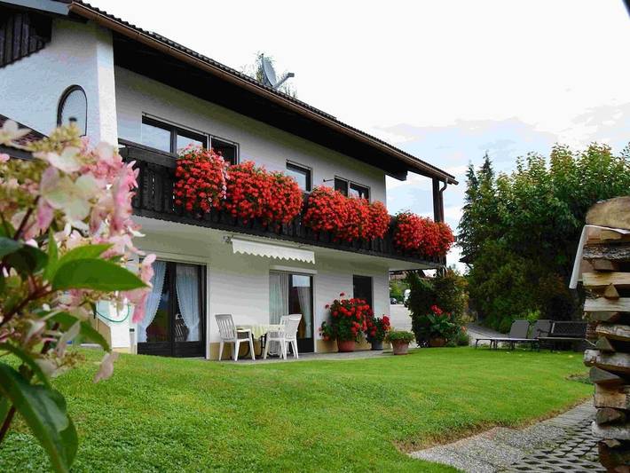 Ferienhaus für 2 Personen, mit Terrasse und Garten in Stiefenhofen - 2