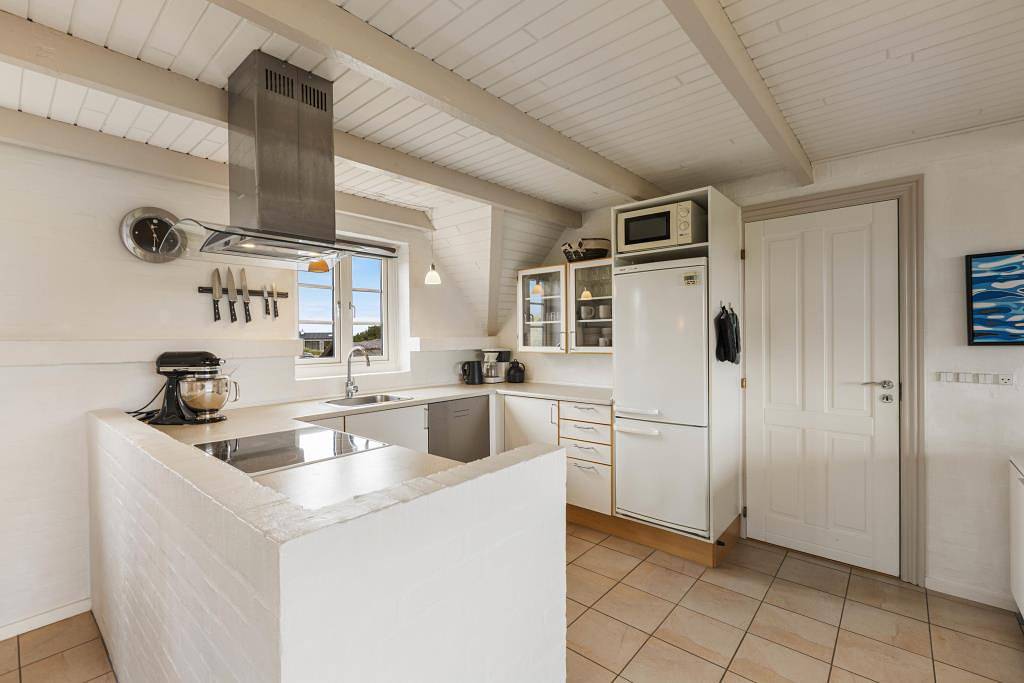 Reetgedecktes Ferienhaus in den Dünen mit Panoramaaussicht in Søndervig, Holmsland Klit