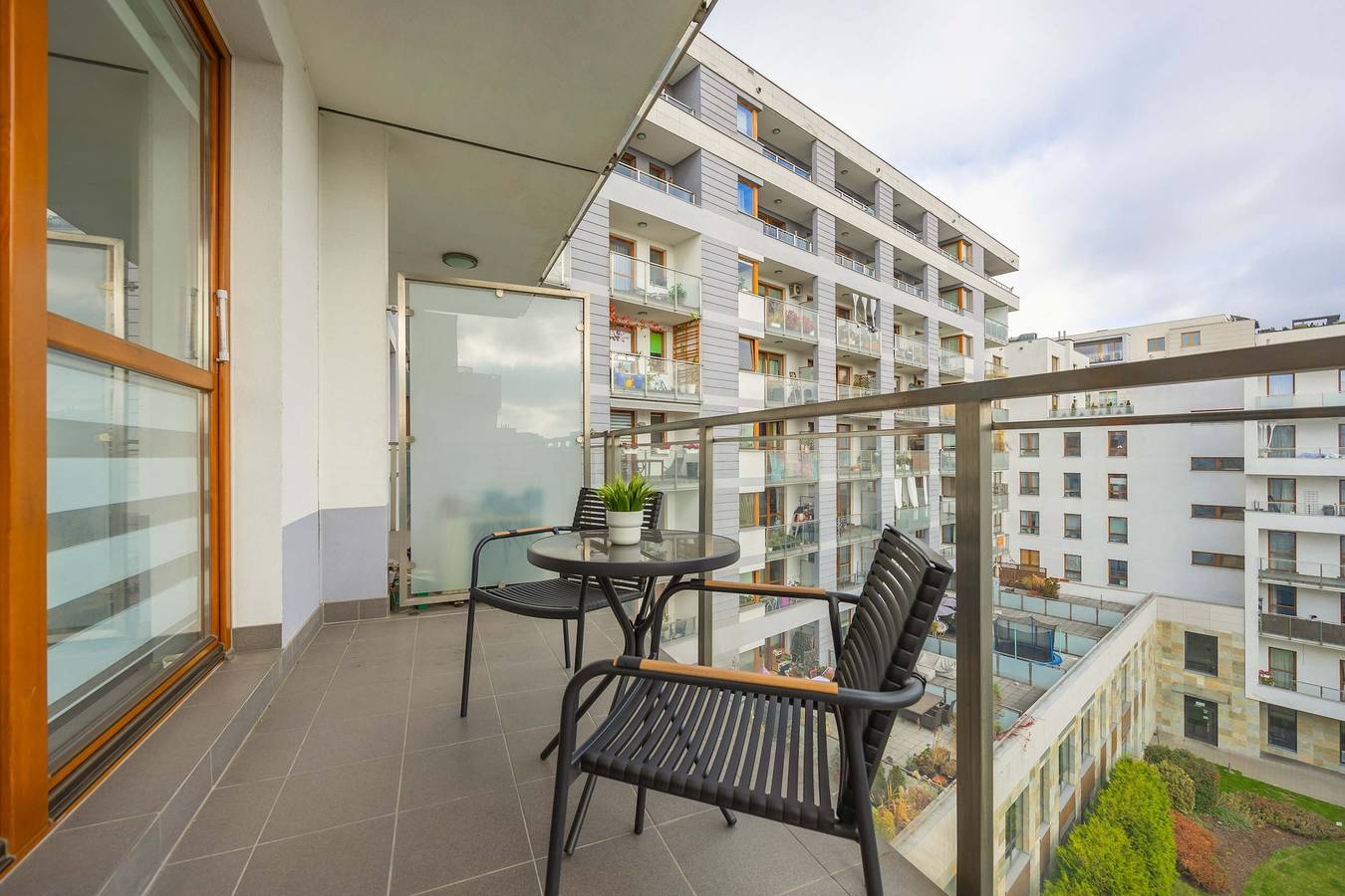 Apartamento entero, Stylish Apartment in Zoliborz | Parking and Balcony in Żoliborz, Varsovia
