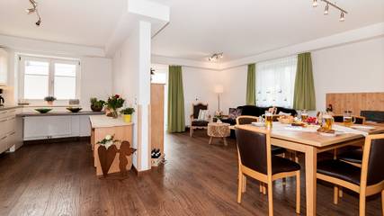 Appartamento per 7 Persone in Bad Wiessee, Regione Alpina di Tegernsee e Schliersee, Foto 1