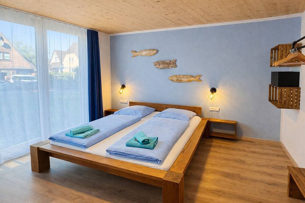 Ganze Wohnung, Deichfix - geräumige Ferienwohnung für bis zu 5 Gäste in Hafen Büsum, Büsum