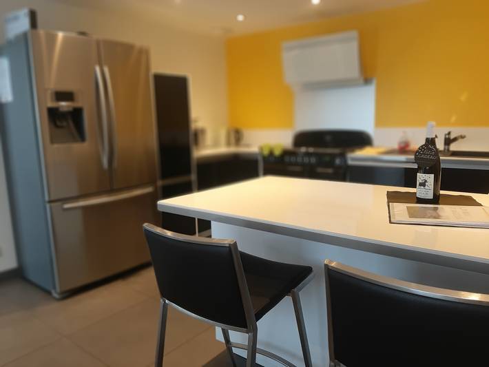 Ferienhaus 'La Clé Des Champs' mit Bergblick, Privater Terrasse und Wlan in Regionaler Naturpark Livradois-Forez