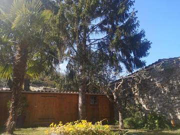 Gîte pour 2 personnes, avec terrasse et piscine à Charmes-sur-Rhône