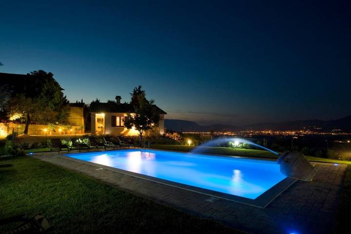 Casa vacanza per 2 persone, con Terrazza e Giardino nonché Piscina a Montefalco