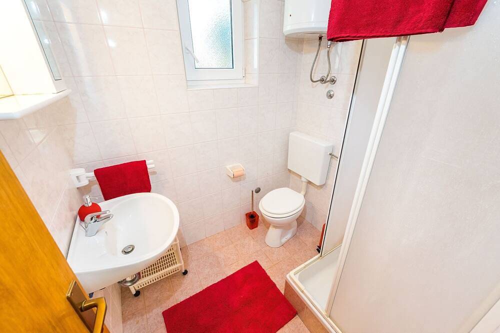 Cijeli apartman, One bedroom apartment near beach Vrsi - Mulo, Zadar in Mulo, Vrsi