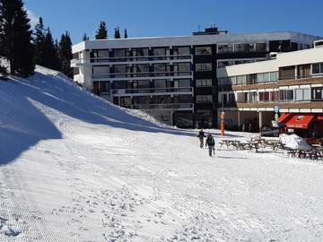 Gîte pour 4 personnes, avec piscine ainsi que balcon et vue dans Cinema le Schuss (Chamrousse)